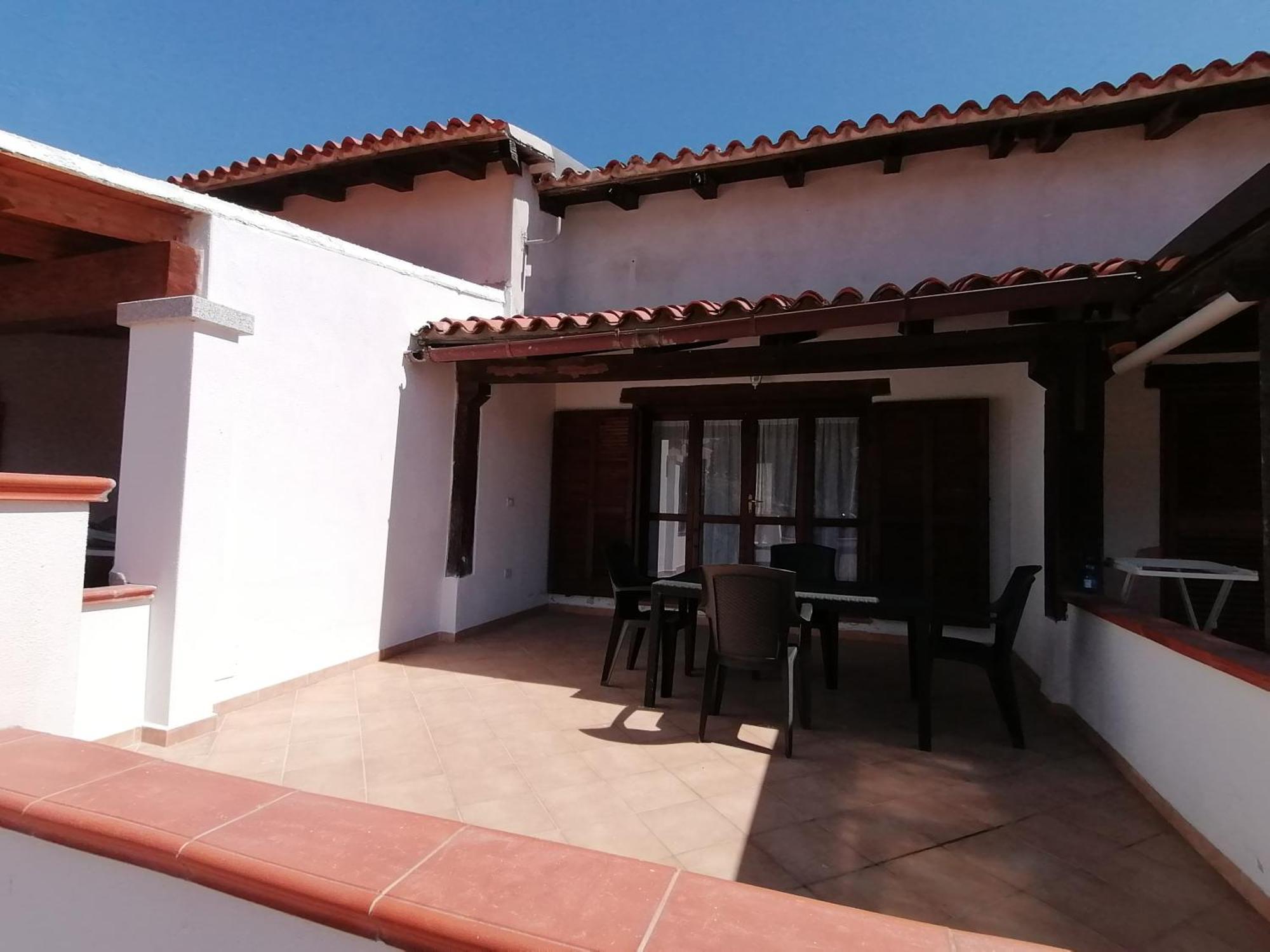 Appartamento Centralissimo In San Teodoro San Teodoro  Buitenkant foto